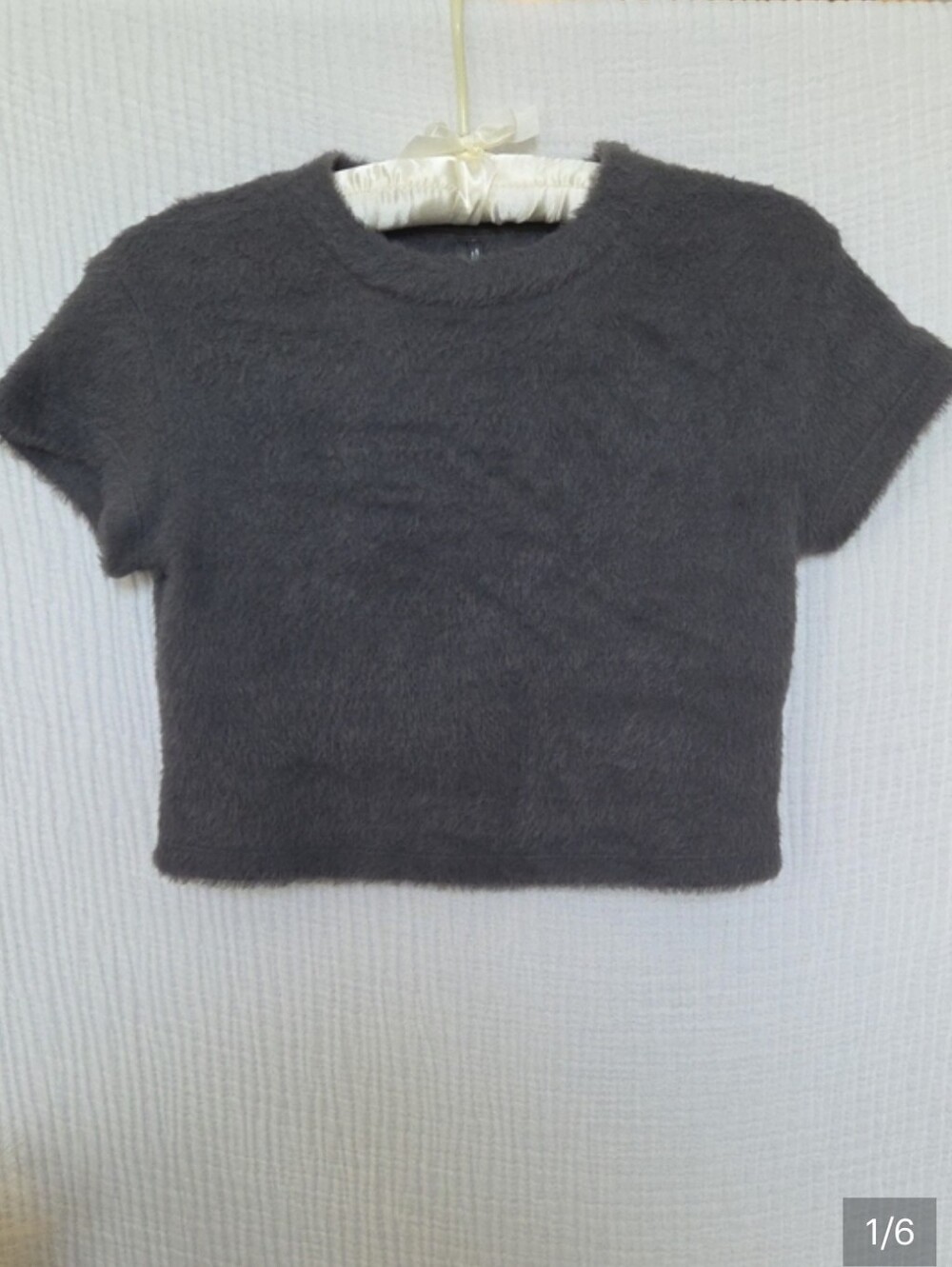 NWOT Anthropologie Charcoal Fuzzy Short-Sleeve Crew Sweater